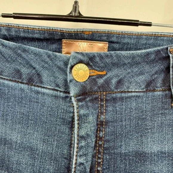 Kut From The Kloth Dark Wash Flare Jeans Raw Hem‎ Size 10 - Picture 3 of 11